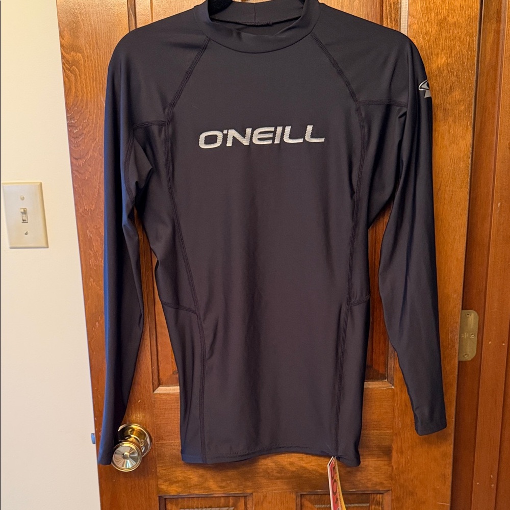 NWT O'Neill Men's Black Long Sleev Rash Guard Sun Shirt